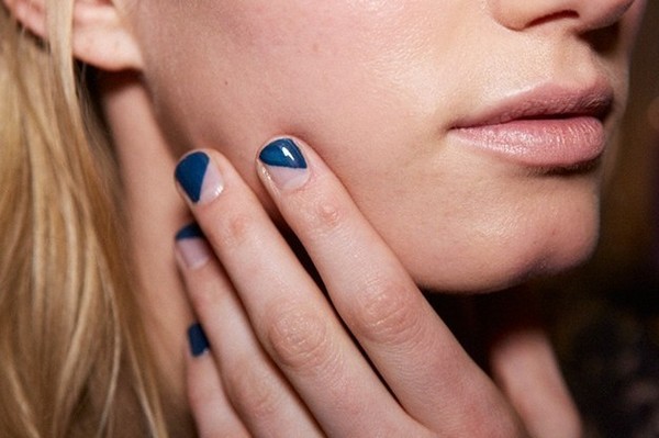 blue diagonal nail design