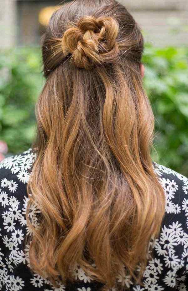 27+ Cute and Easy Hairstyles to Shine in 2023