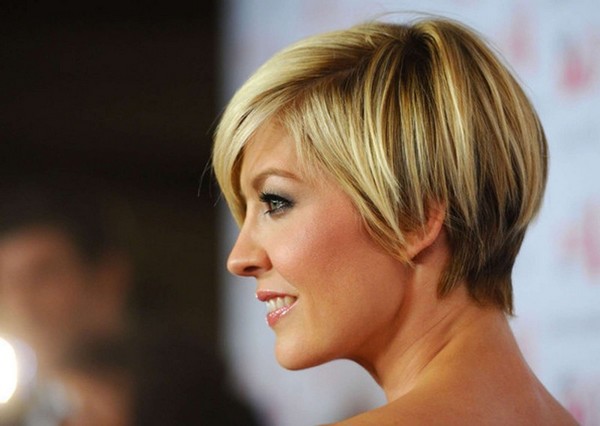 111 Hottest Short Hairstyles For Women 2020