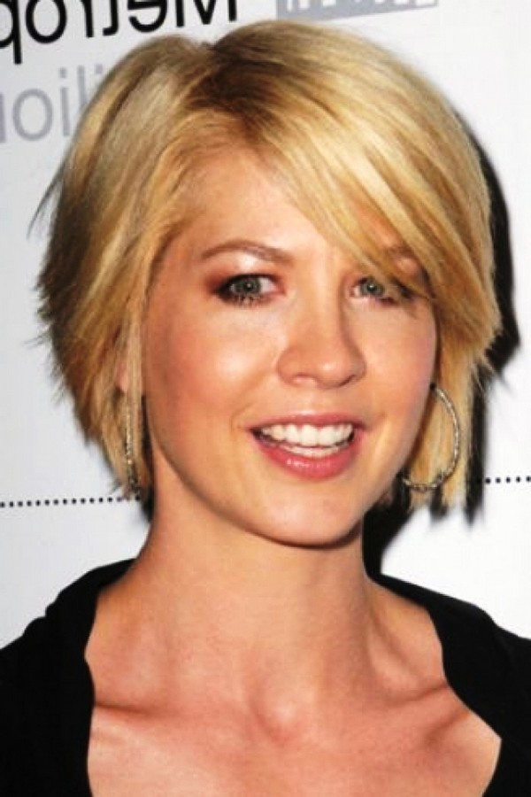 111 Hottest Short Hairstyles For Women 2020