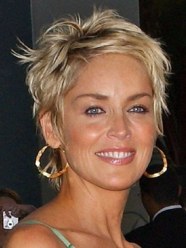 111 Hottest Short Hairstyles For Women 2020