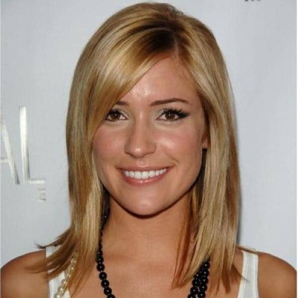 Simple Hairstyle For Medium Hair