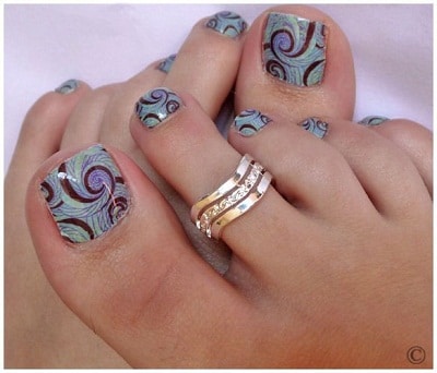Blue Swirls Toe Nail Designs