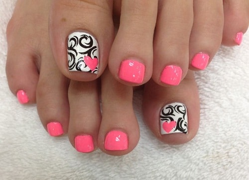 Cute Swirl Toe Nail Designs