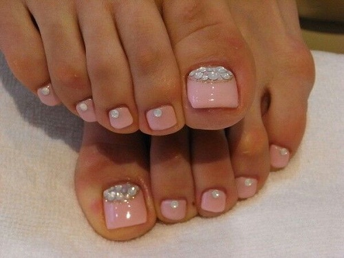 Pink with Gems Cute Toe Nail Designs