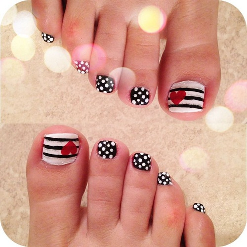 Red, White and Black Amazing Toe Nail Designs