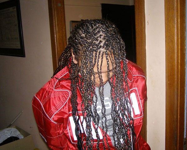 Cornrow Avec des Micro Tresses