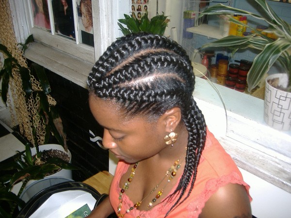 51 Latest Ghana Braids Hairstyles with Pictures - Beautified Designs