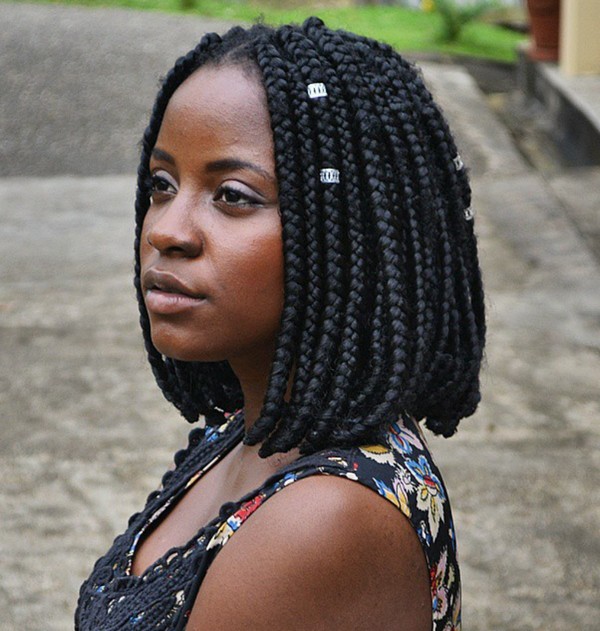 Featured image of post Shoulder Length Small Box Braids Styles