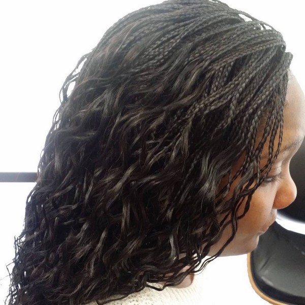 Comment faire des styles de Micro Tresses