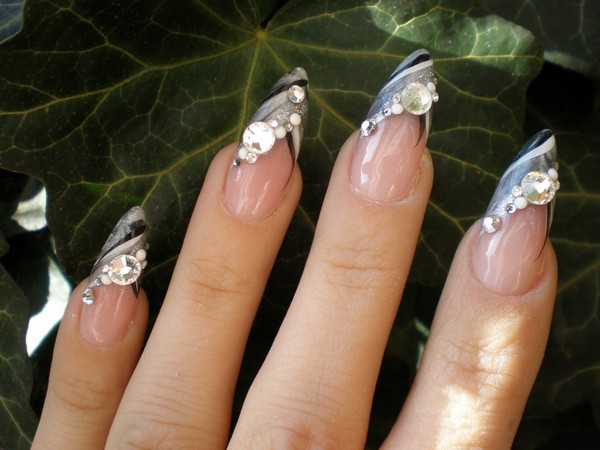 How To Do Stiletto Nails On Natural Beautified Designs How To Do Stiletto Nails On Natural