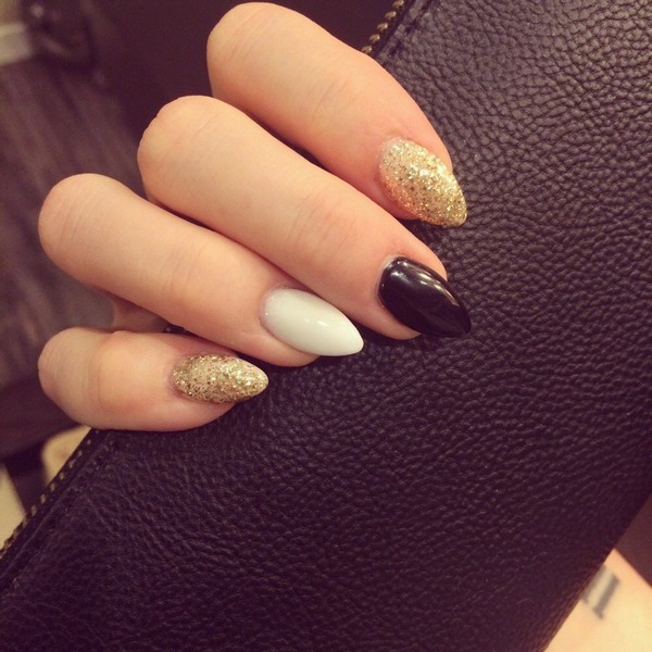 Pointy Nails Trend