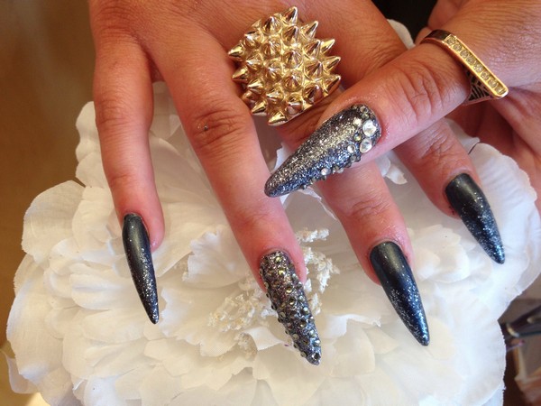 Press On Stiletto Nails