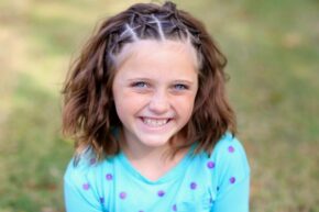 29 Cute Hairstyles for Girls to Easily do for all Hair Types