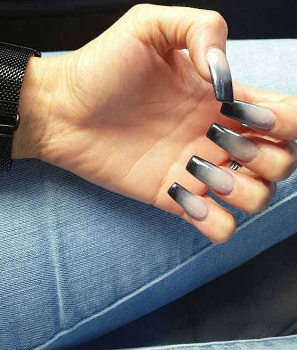 Black Ombre Nails