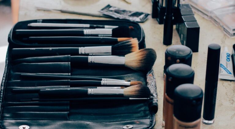 foundation makeup brushes