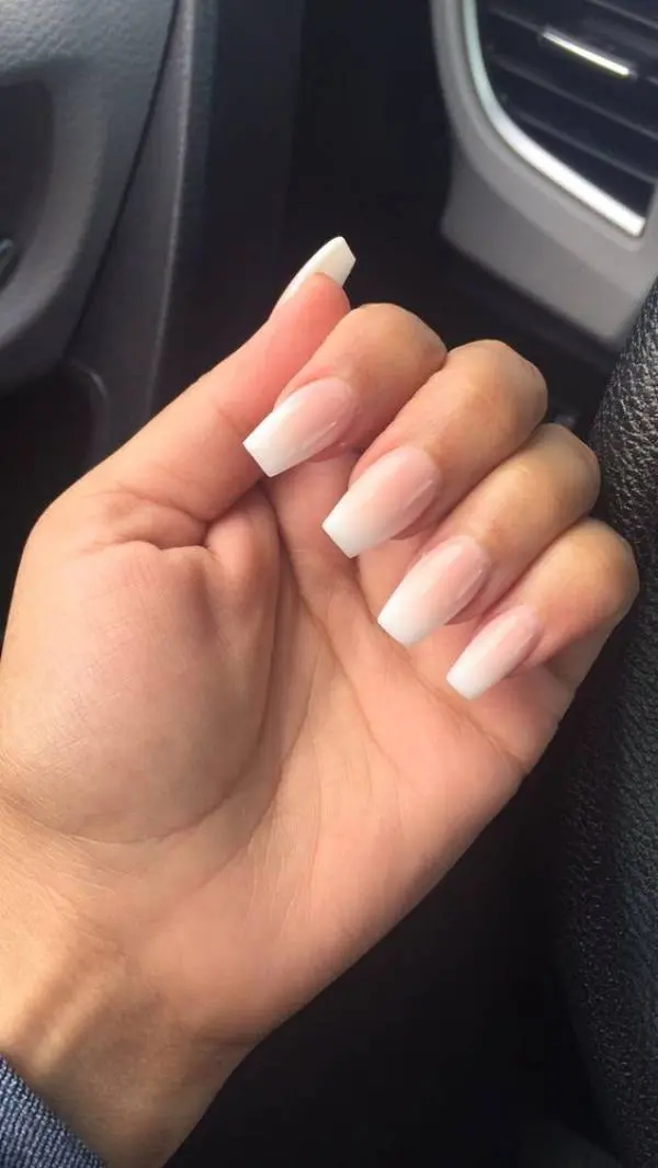 Ombre Nails Nude