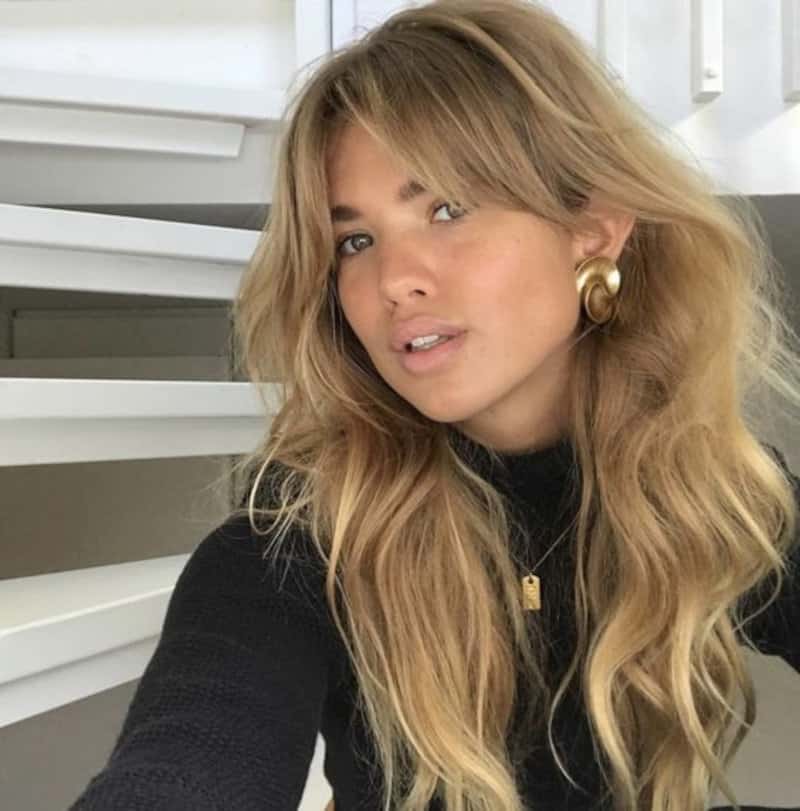 layered curtain bangs